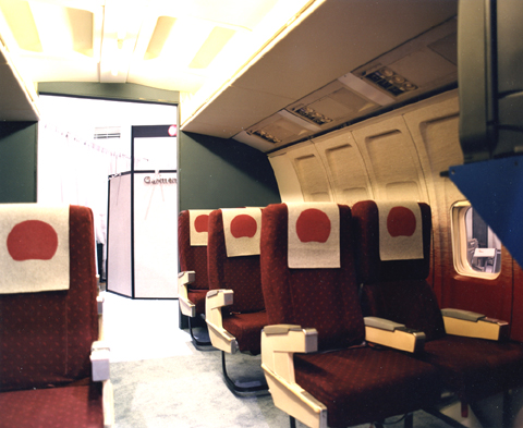 Delsey Boeing 727 fuselage section inside